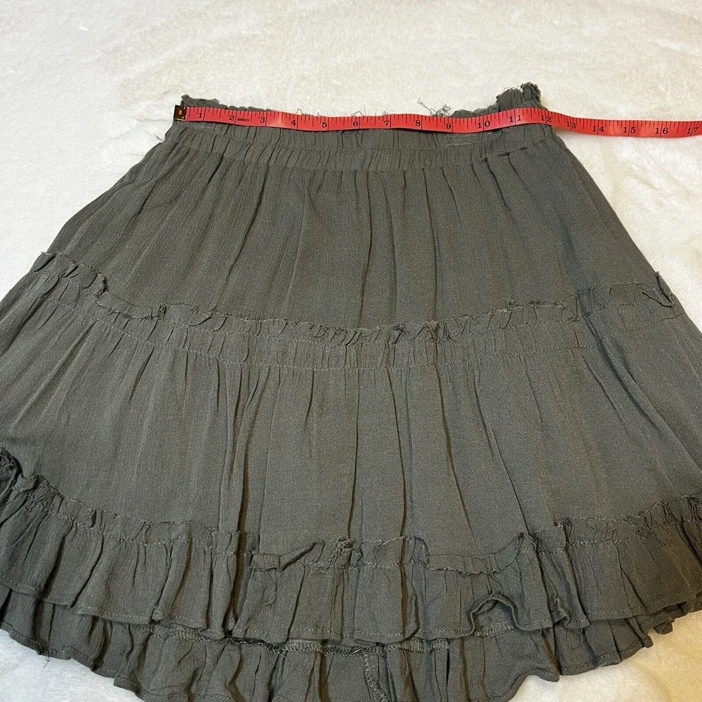 ShowPo Tiered Ruffle Skirt Pull-On Elastic Raw Hem Women’s 4 Dark Sage Green